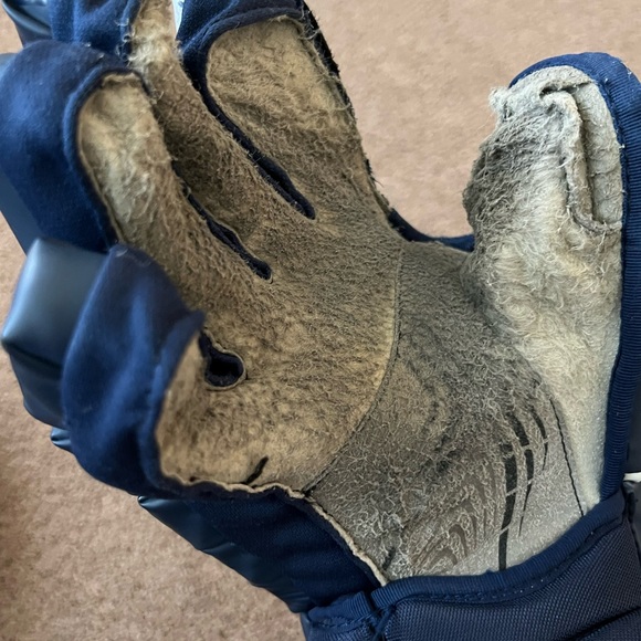 Bauer hockey gloves - Picture 5 of 6